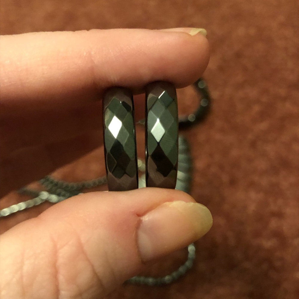 Hematite Jewelry Lot - Picture 8 of 8